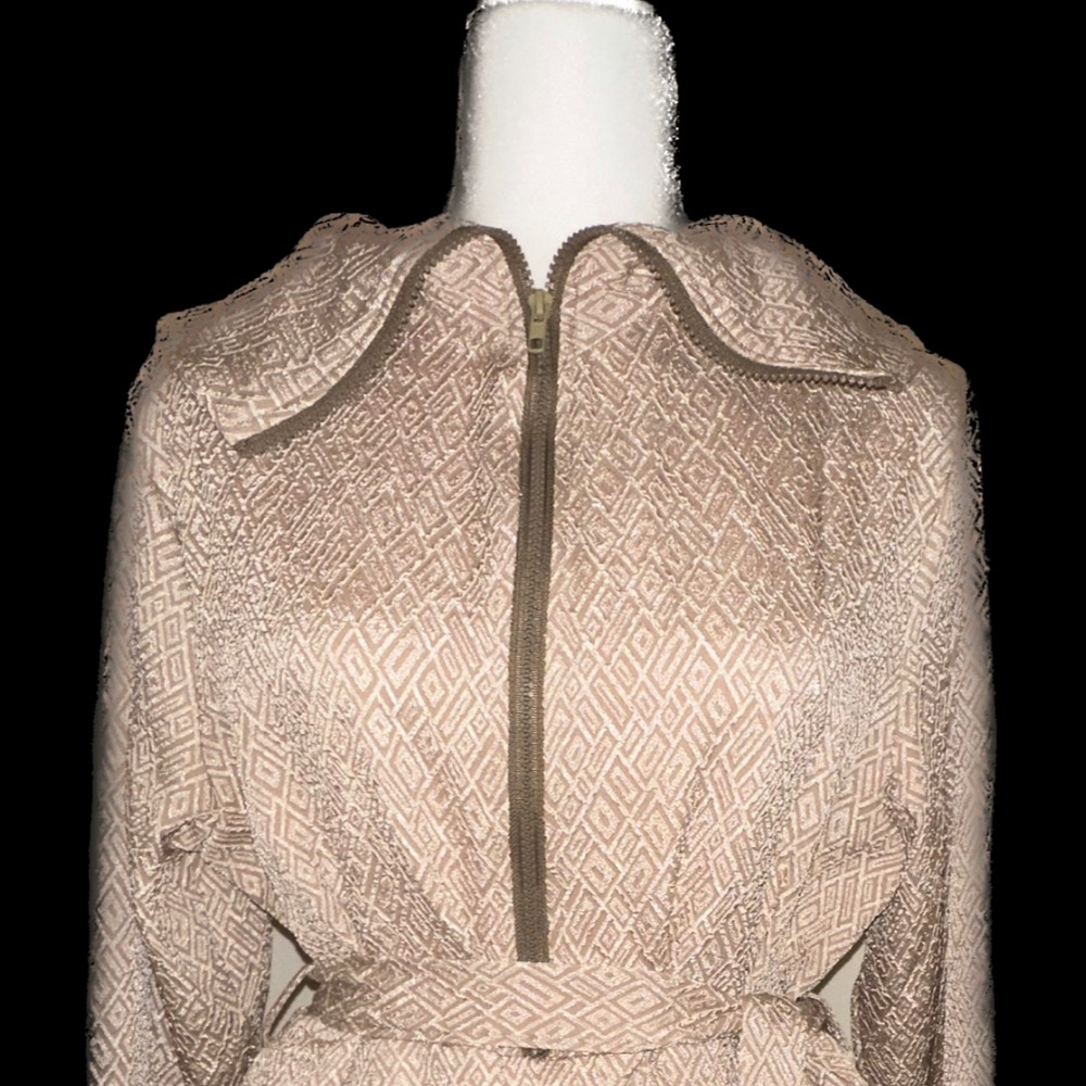 NEW - SHEIN - XL(12) | Geo Pattern Foldover Collar Layer Hem Belted Coat - Picture 5 of 11